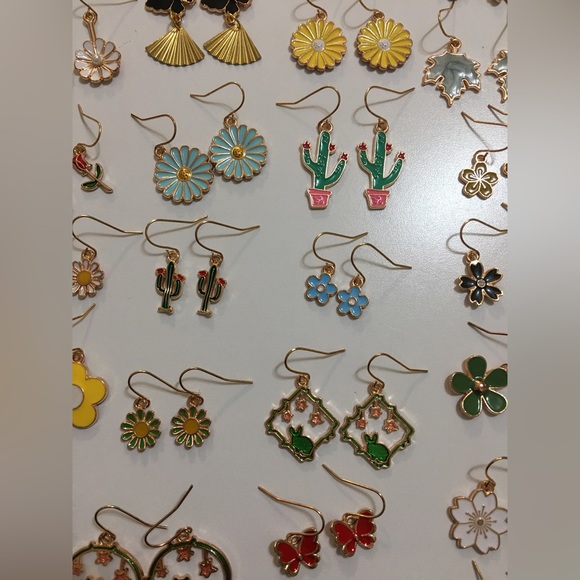 69 Pairs Wholesale Colorful ￼Rose Gold Charm ￼￼Earrings Flowers Butterflies - Picture 6 of 16